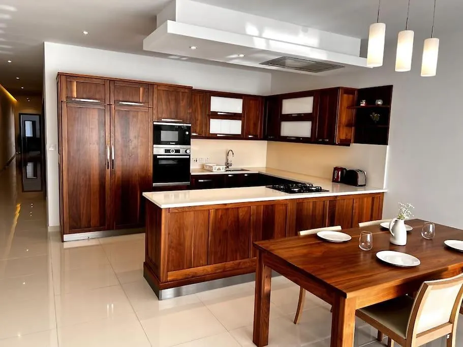 Viewline Seaview Modern 3 Bedroom Apartment Marsaxlokk